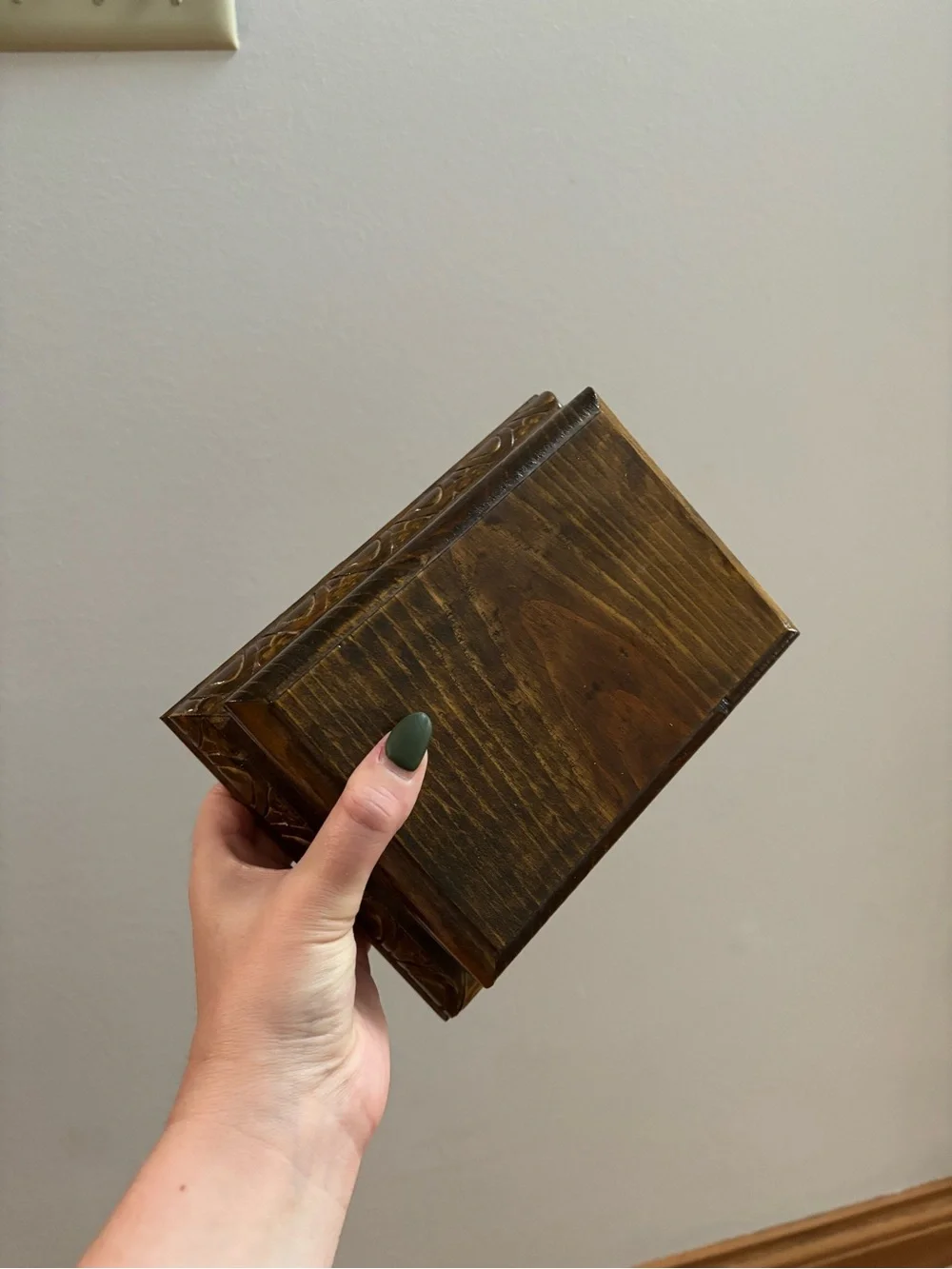N/A vintage hand